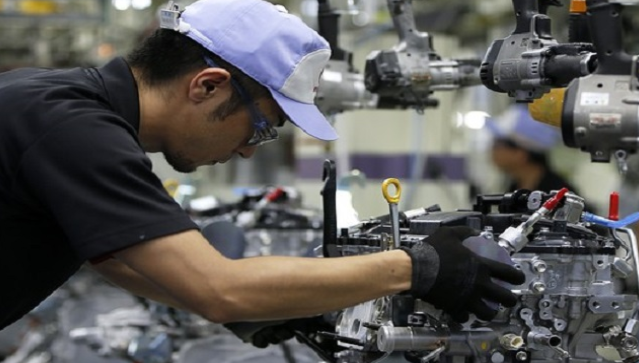 Çin’de imalat PMI daraldı